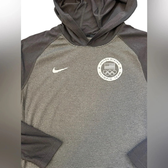 Nike pullover US Olympic team long sleeve shirt in excellent condition - Picture 5 of 6